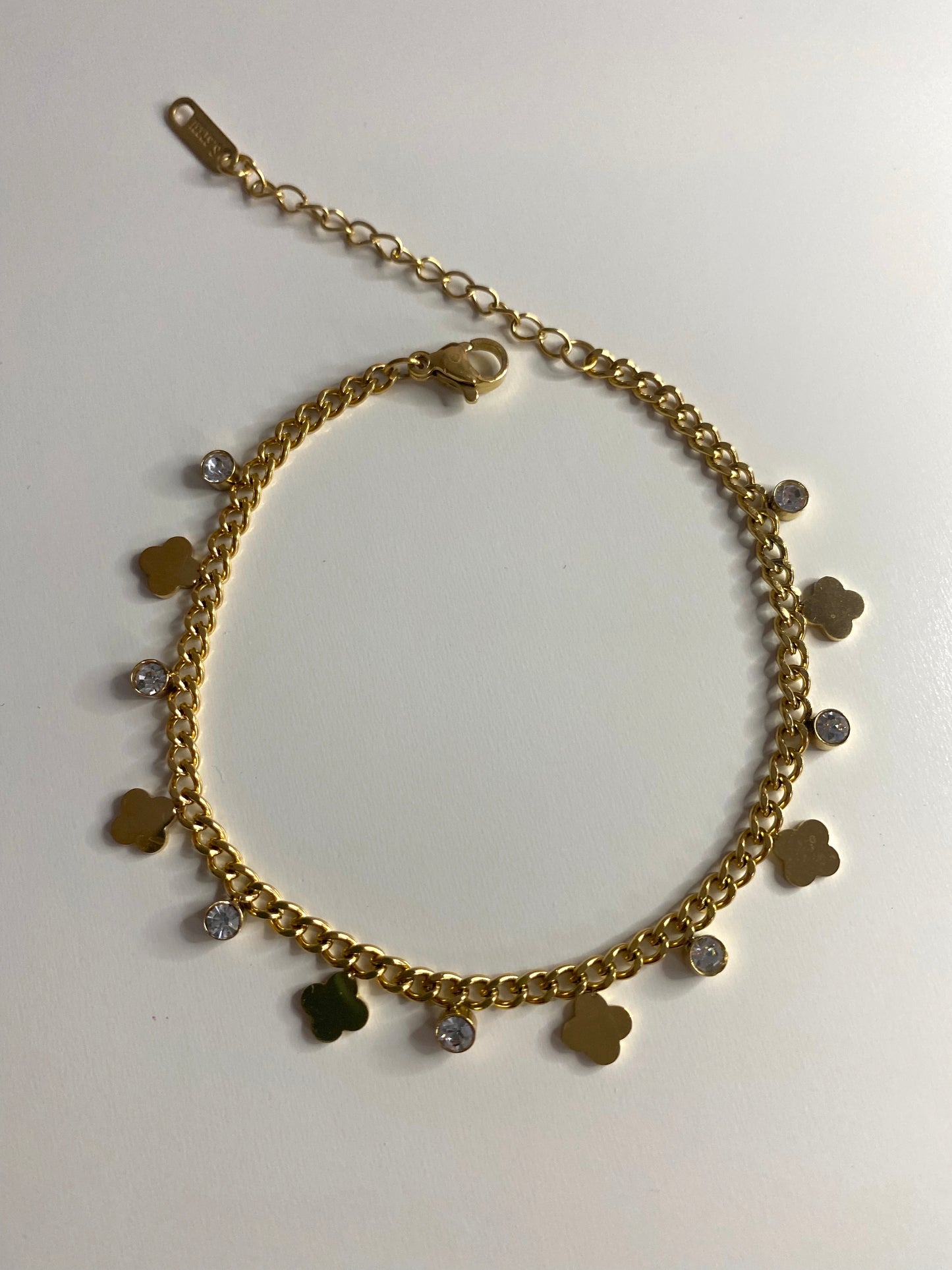 Chic Pendant’s Bracelet