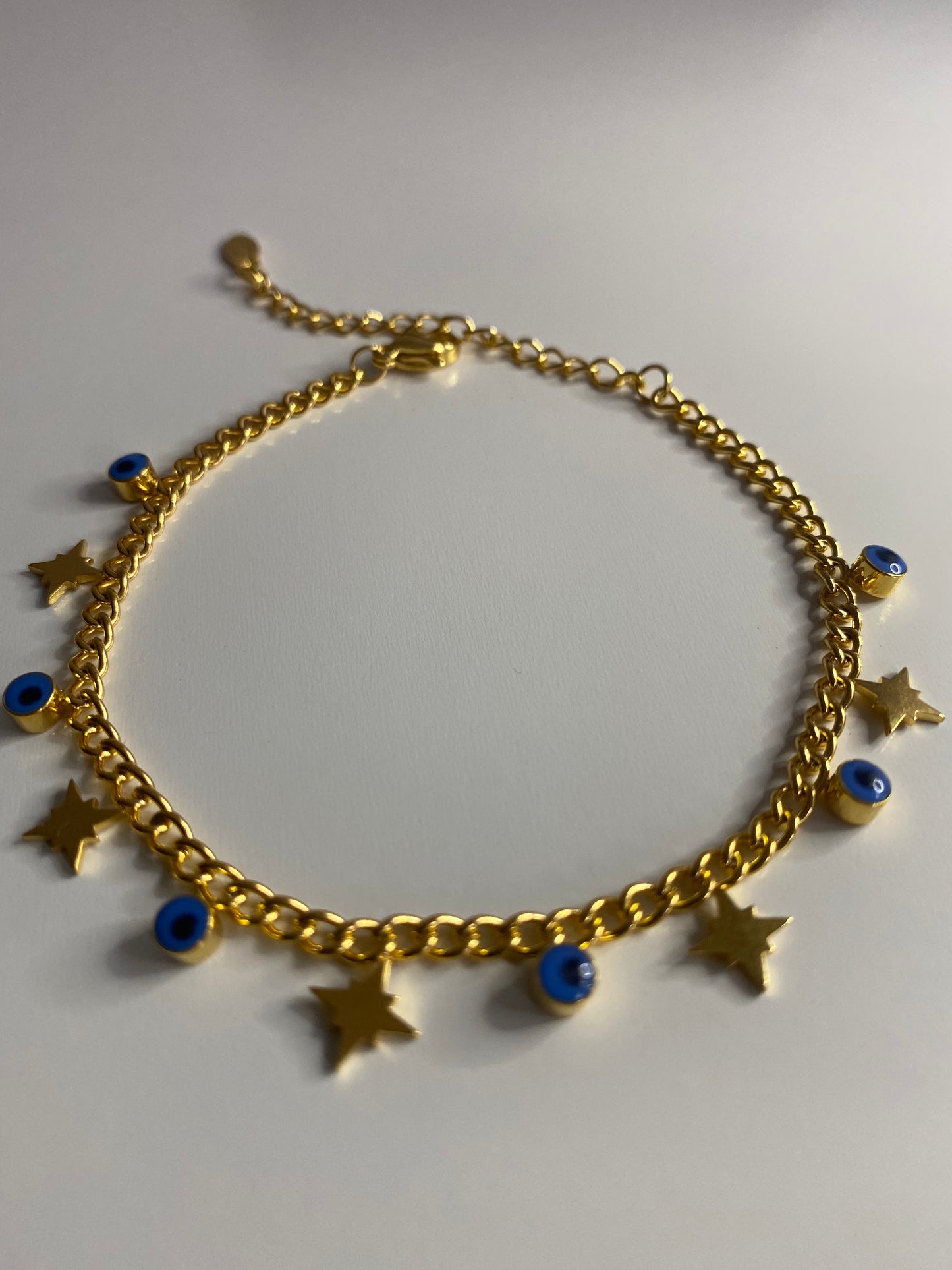 Chic Pendant’s Bracelet