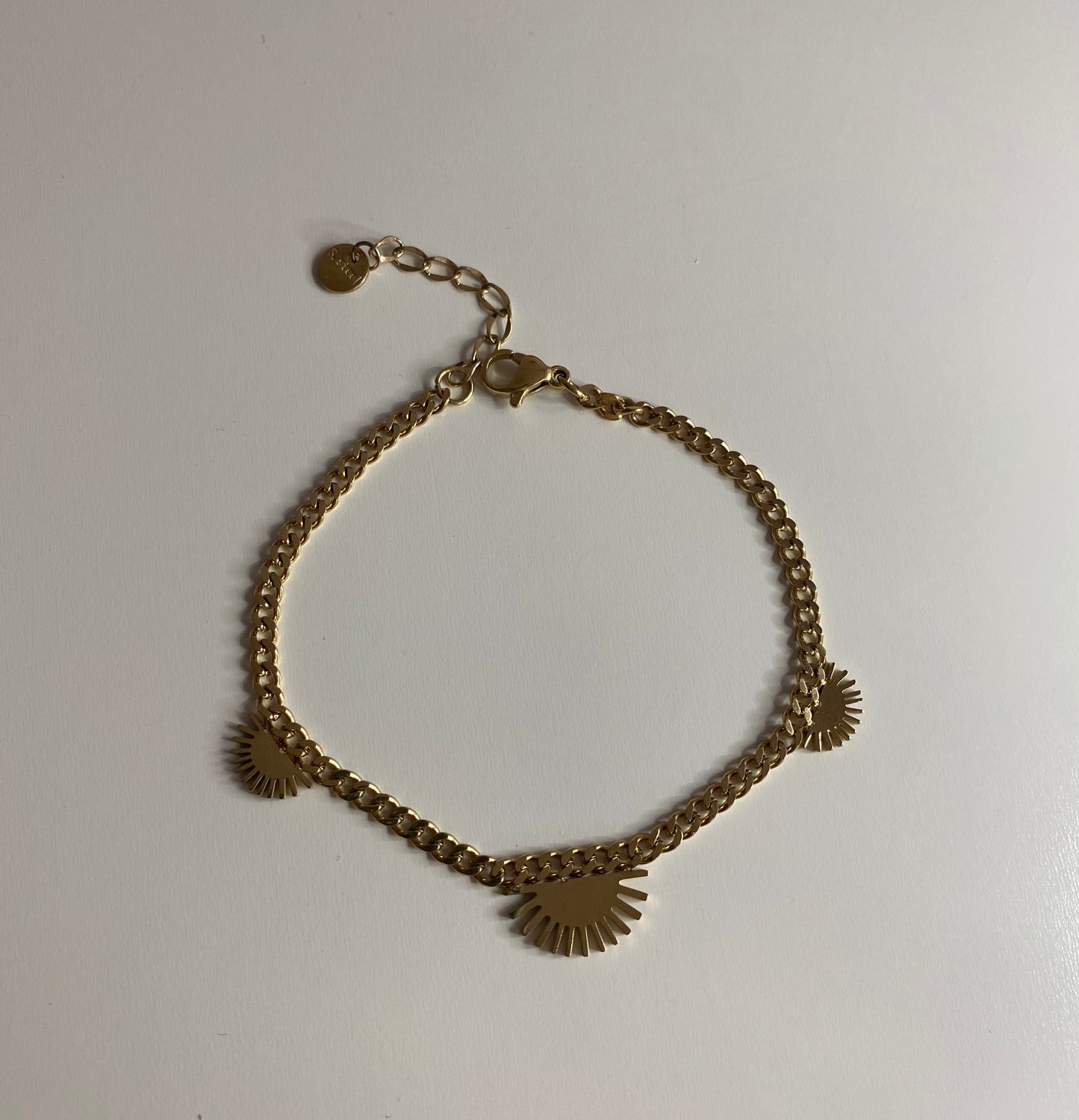 Chic Pendant’s Bracelet